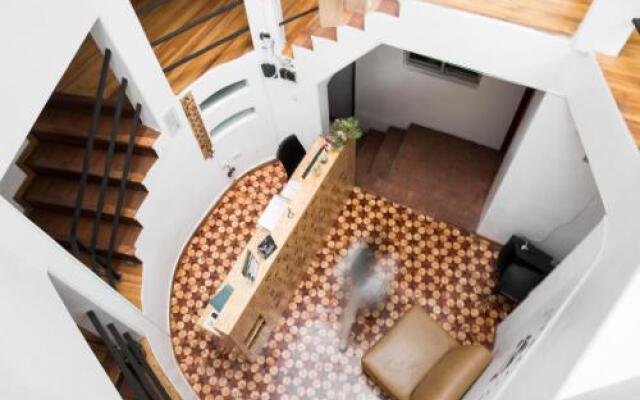 Alternative Hostels