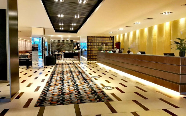 Southern Sun Newlands