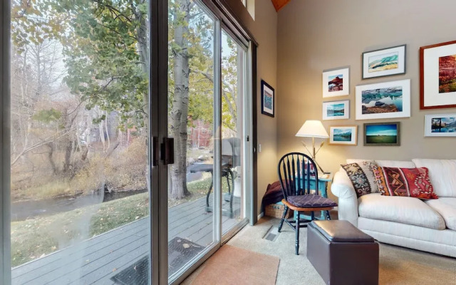 Snowcreek Iv #545 3 Bedroom Condo