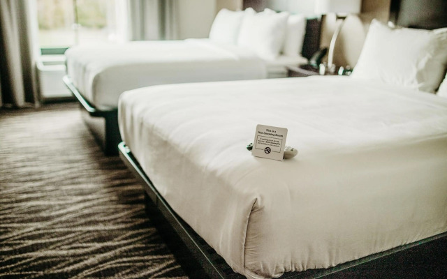 Cobblestone Hotel & Suites - International Falls