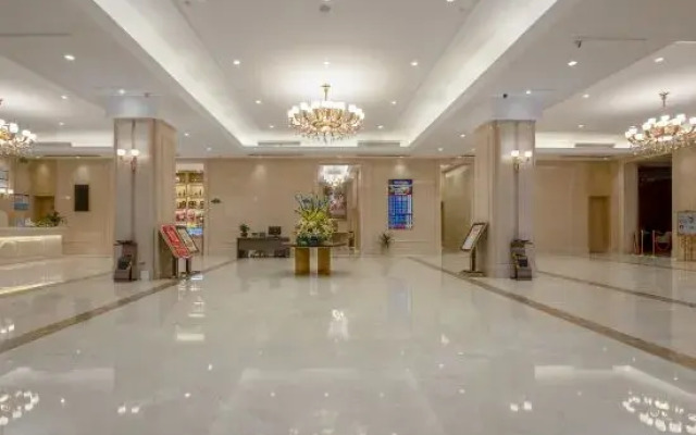 Vienna International Hotel (Zhengrong Fortune Plaza store, Wangcheng administrative center)