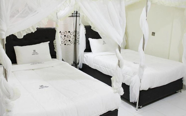 Chambai Safari Hotel