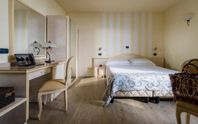 Hotel London
