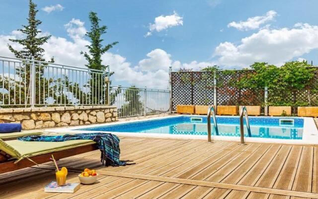 Agios Nikitas Resort Villas