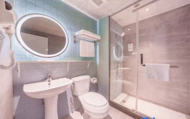 Vienna 3 Best Hotel (Jianhu Xiangyang Road) – Bathroom – Yancheng