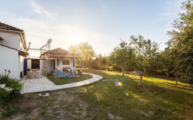 Petalidi Sunny Home One