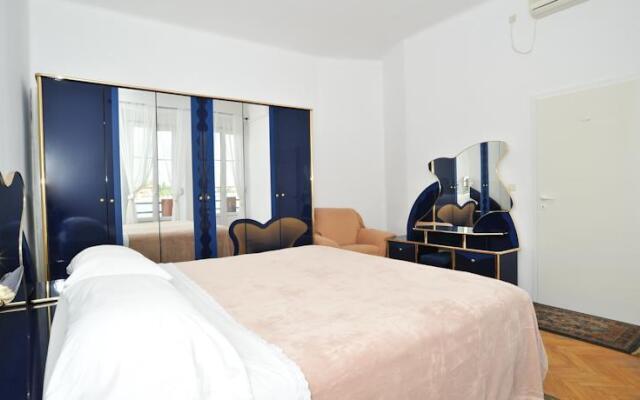 Apartment Beautiful Sea View