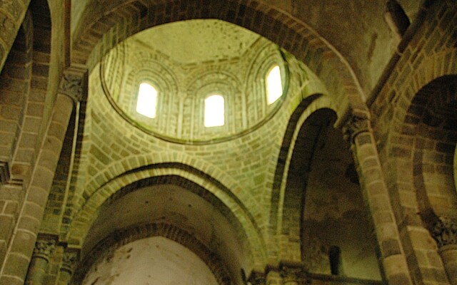 Studio in Le Dorat, With Wifi