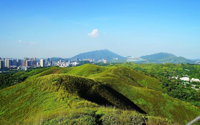 Cayman Hotel (Wanjunlong Shopping Plaza)