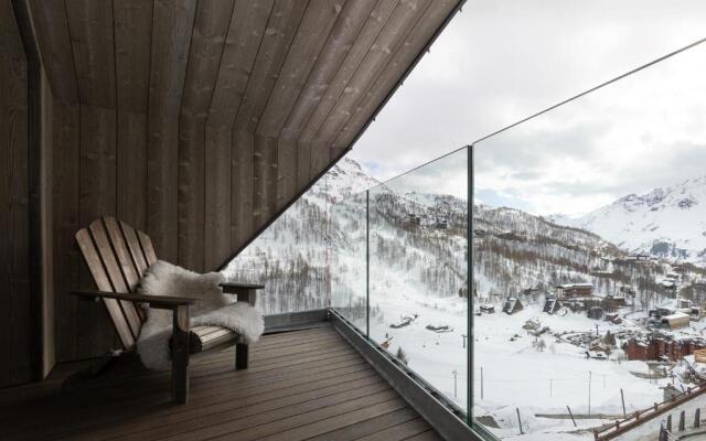 Bergman Mountain Hotel