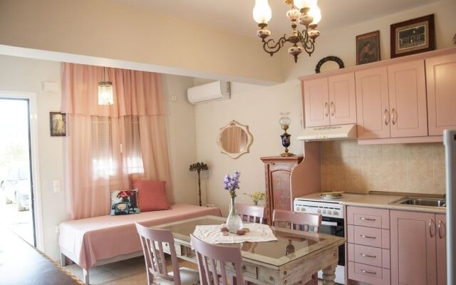 Brezza Apartment F