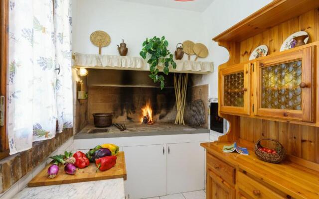 Casa al Bosco private pool in the wood