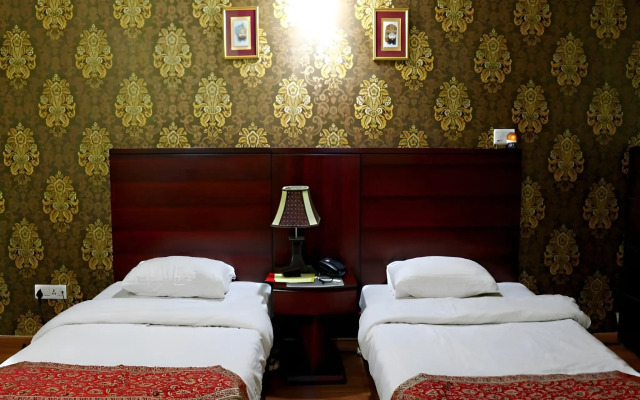 Enkay Residency V Block-Cyber City