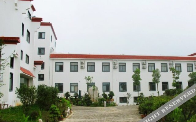 Shuanglong Resort