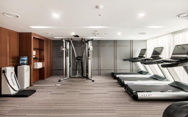 Golden Tulip Incheon Airport Hotel & Suites