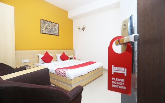 Gujral Hotel By OYO Rooms
