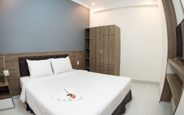 Amora Hotel  Apartment