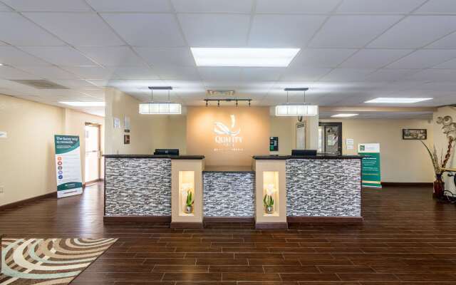 Quality Inn Shawnee I-40