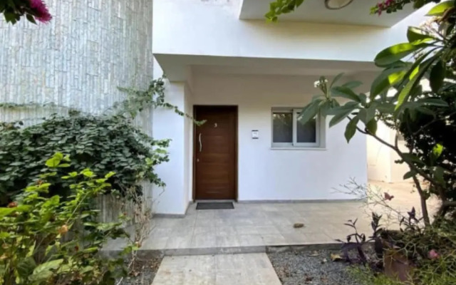Pearl Villa in Agios Athanasios