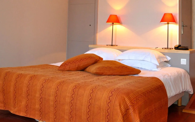 Hotel Cloitre St Louis