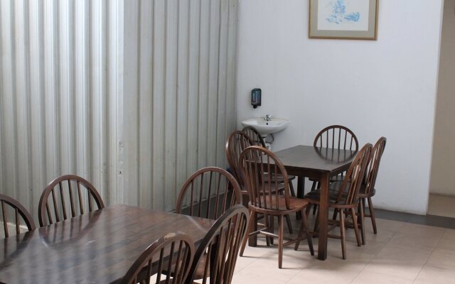 B Link Hotel