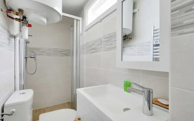 Charming Studio for 2 - Near Voltaire & 11th Arr. Town Hall, Paris