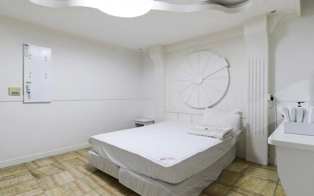Healing Hotel