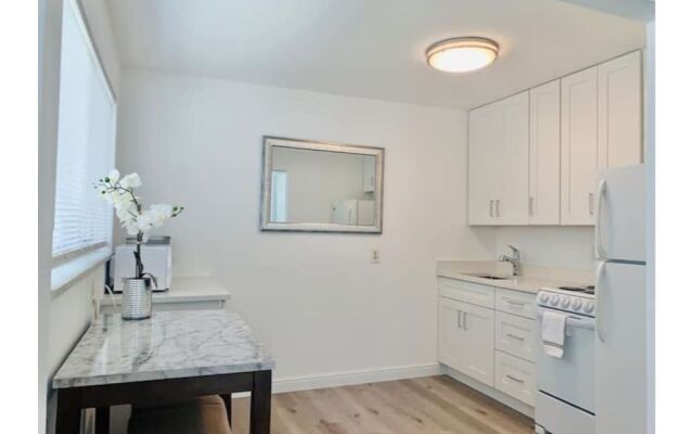 Ski 116 Apartment in Hallandale Beach