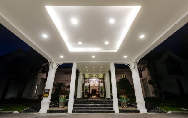 Protea Hotel by Marriott George King George