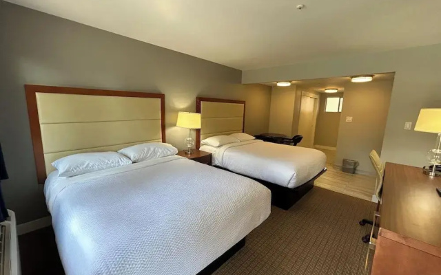 Hillside Inn