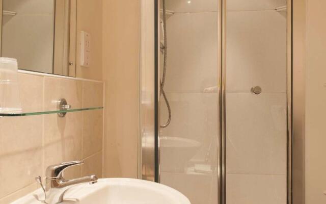 Wheatsheaf, Baslow by Marston's Inns