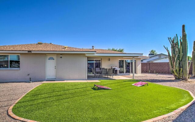 Pet-friendly Arizona Escape: Golf & Hike Nearby!