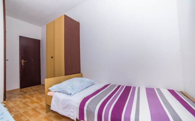 Apartments and Rooms Drpić 1515