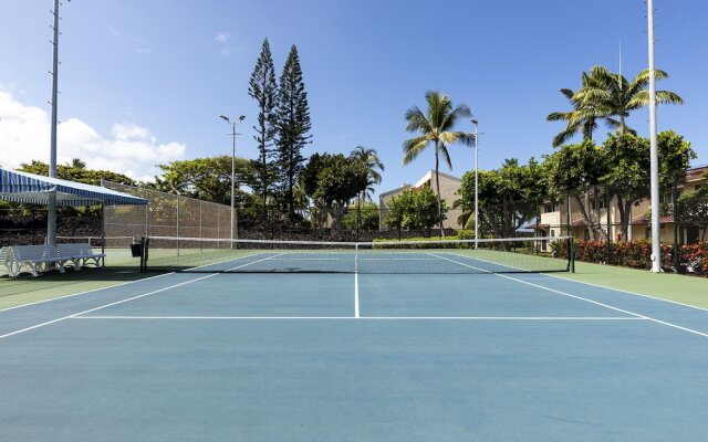 Plan Your Hawaii Vacay at Grace's Oasis!