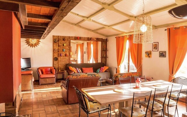 Gorgeous Villa in La Palme With Swimming Pool