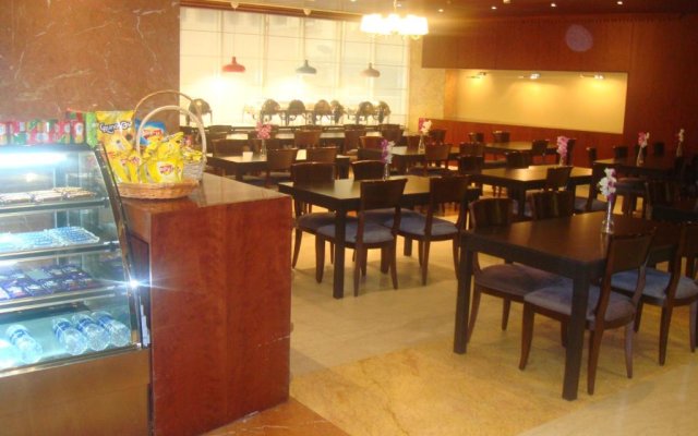 Al Manar Grand Hotel Apartment