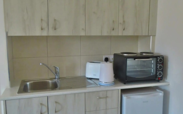 Polyxeni Hotel Apartments