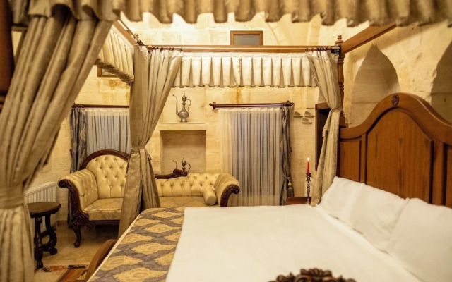 Kasr-i Divan Hotel