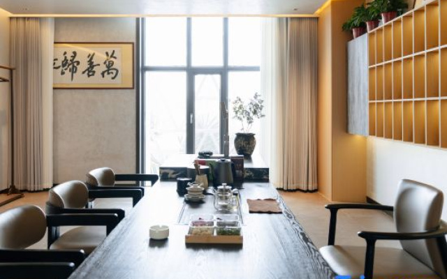 Ulanqab Yuxi Grand Hotel (Jining No.1 High School Yushuwan Campus) – Business – Jining