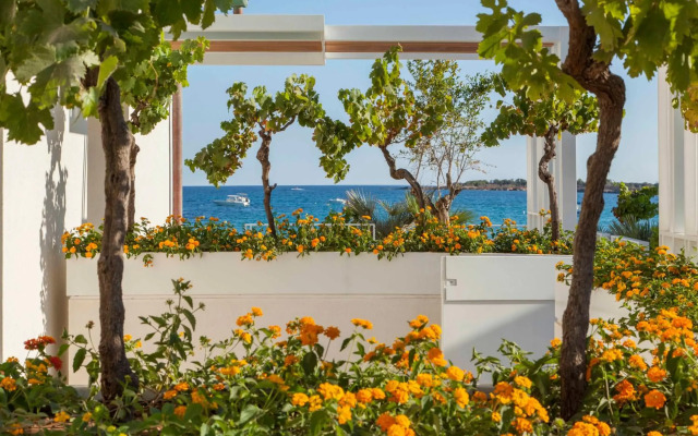 Calapetra Resort