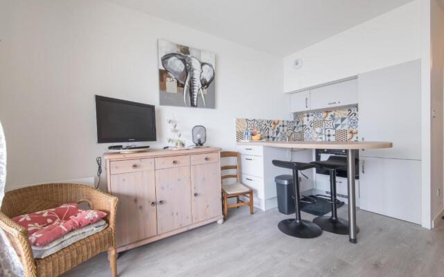 Studio vue mer, avec grande terrasse
