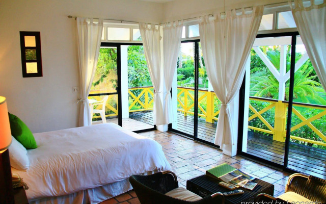 Anacaona Boutique