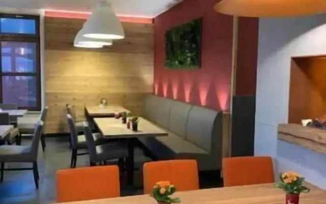 Hotel Maxdorfer Hof