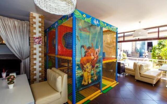 Bravissimo Hotel