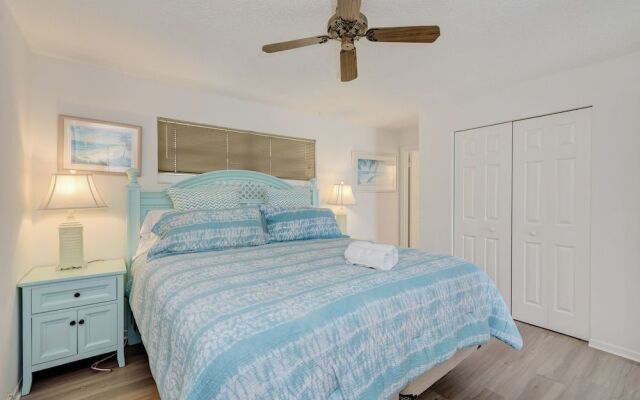 Anna Maria Island Beach Happy-direct Beach Front