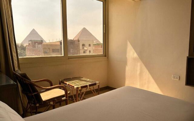 Hassan Pyramids Hotel