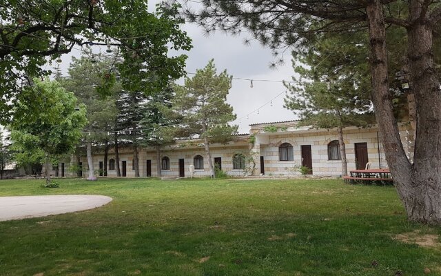 Yakut Hotel