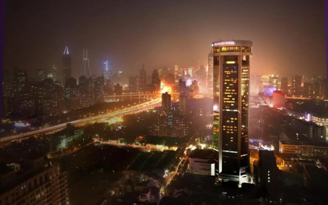 Jin Jiang Tower
