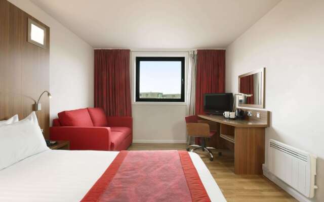 Ramada Encore by Wyndham Newcastle-Gateshead