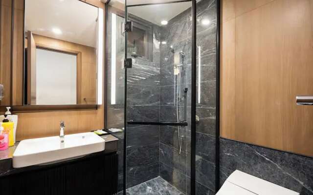 Lumiere Vacation By KVG Suite Apartment